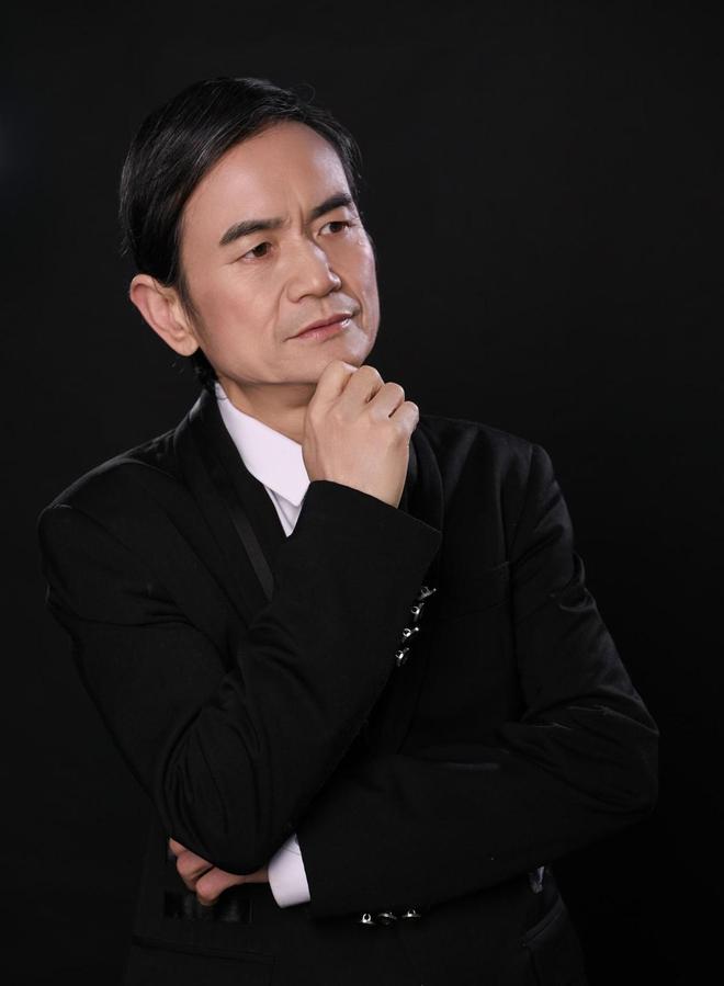 《财富与艺术》——2026年胡润最具收藏潜力艺术家黄库